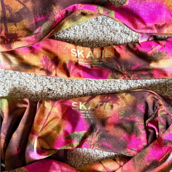 Skatie bikini set - Picture 10 of 13